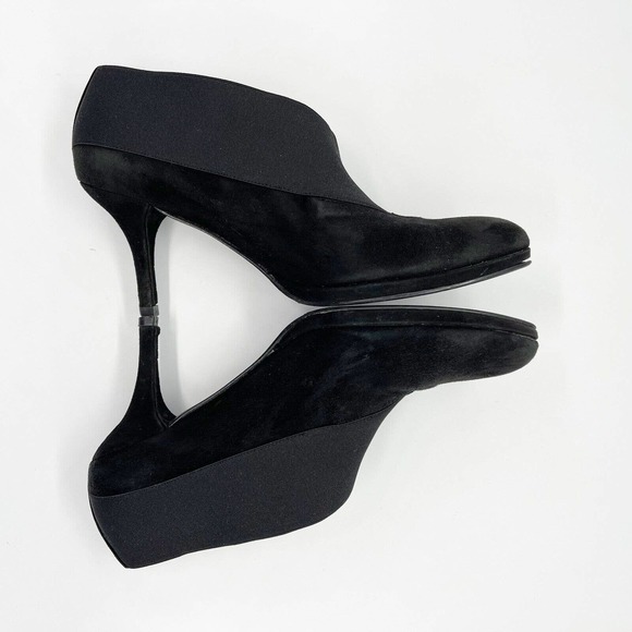 Stuart Weitzman Great Neck Heels Pump Booties Sz 9 Black Suede Pointed Toe - Picture 5 of 9